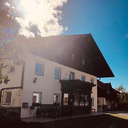 Appartamento Ferien An Der Traun Traunwalchen Esterno foto