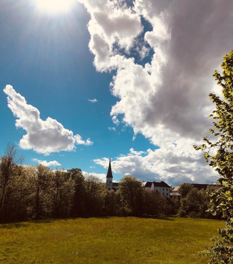 Appartamento Ferien An Der Traun Traunwalchen Esterno foto
